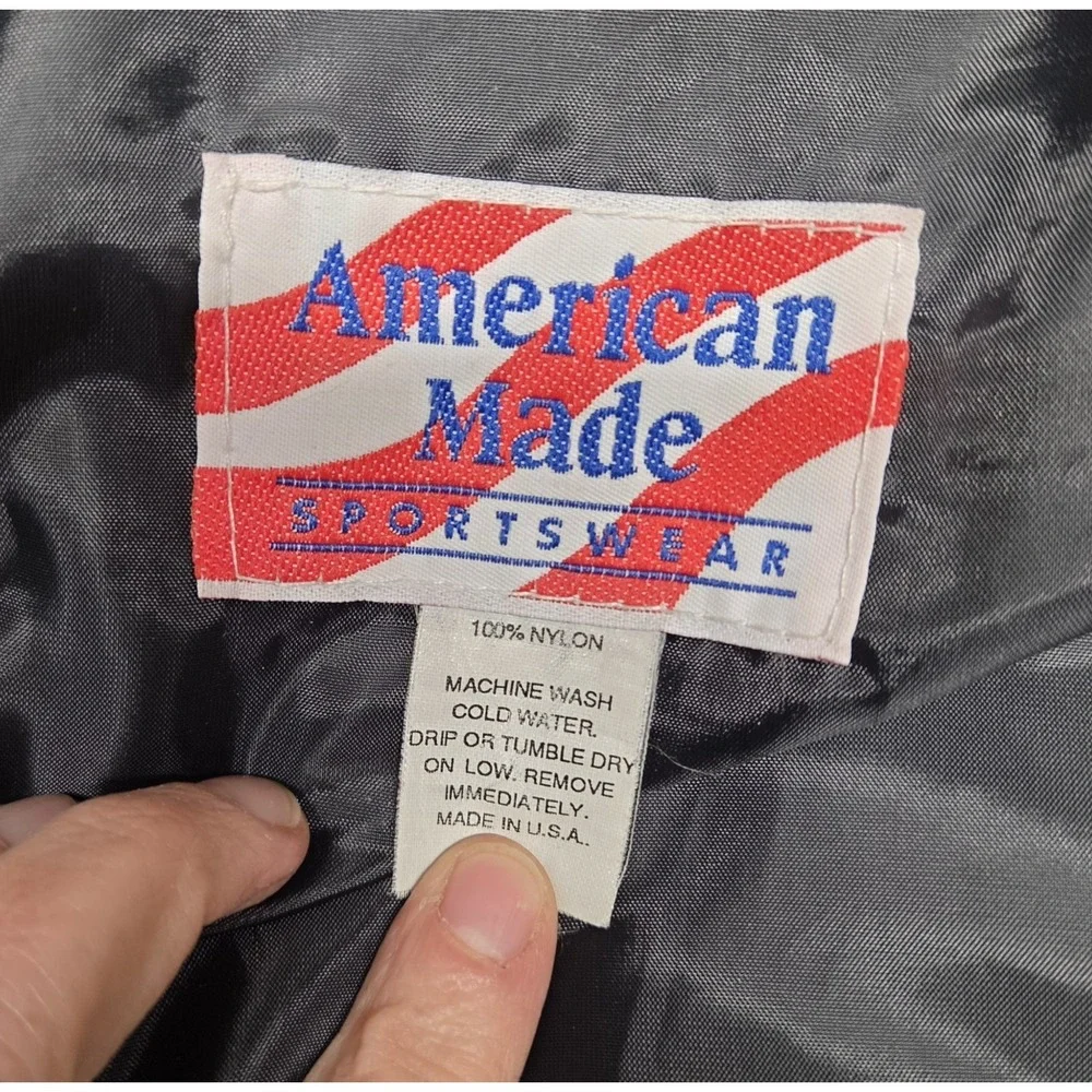 American Made Vtg 1990s Chevrolet Racing Bomber Jacket Red Black Size M